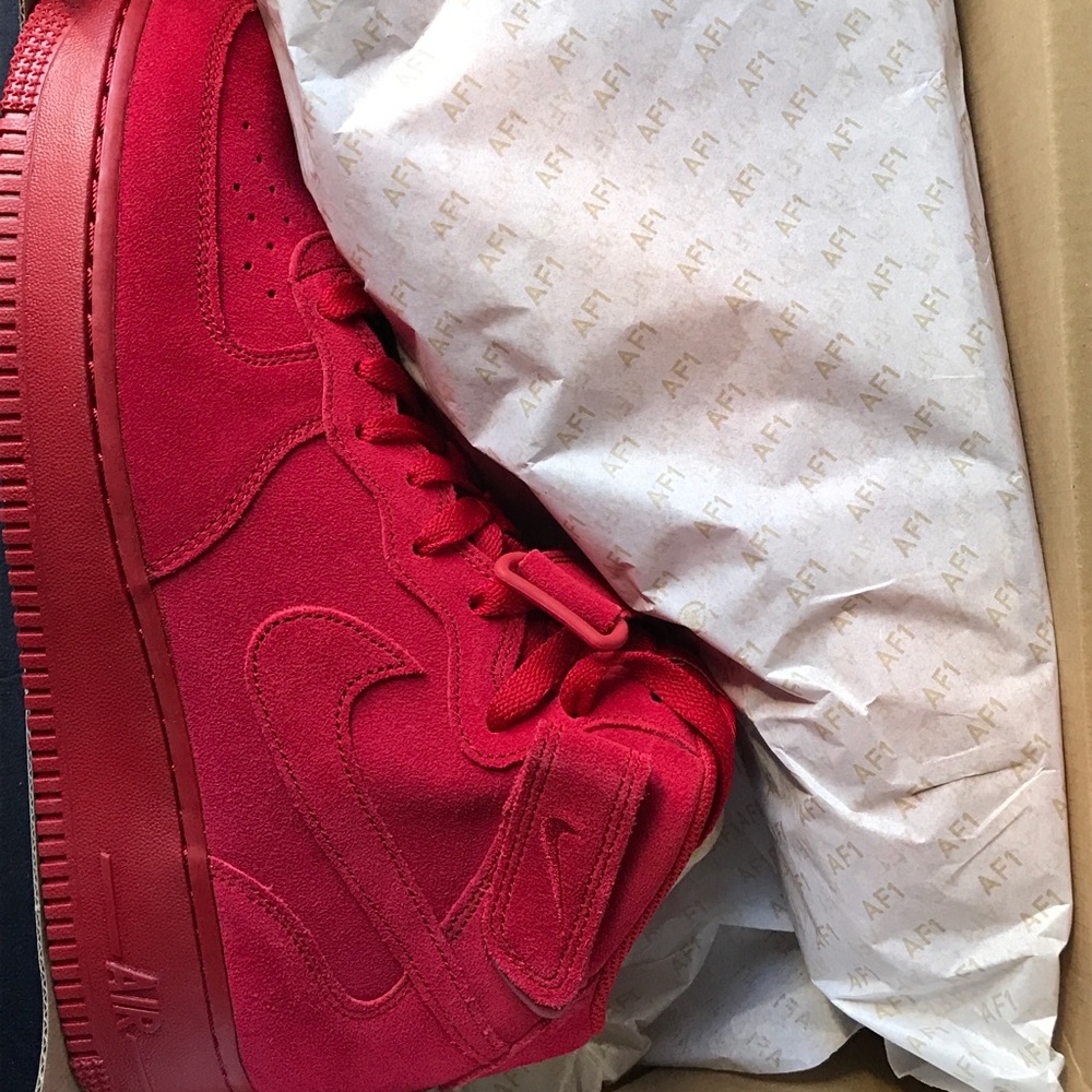 Red velvet Air Force 1s